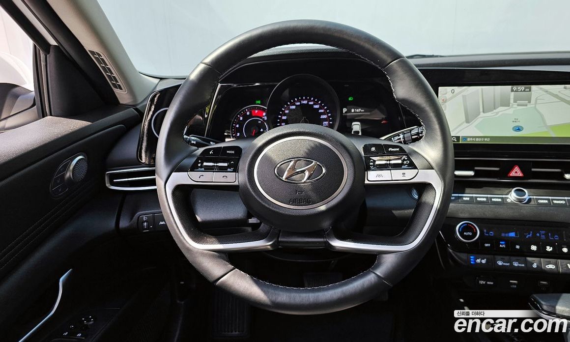 Hyundai Avante 1.6