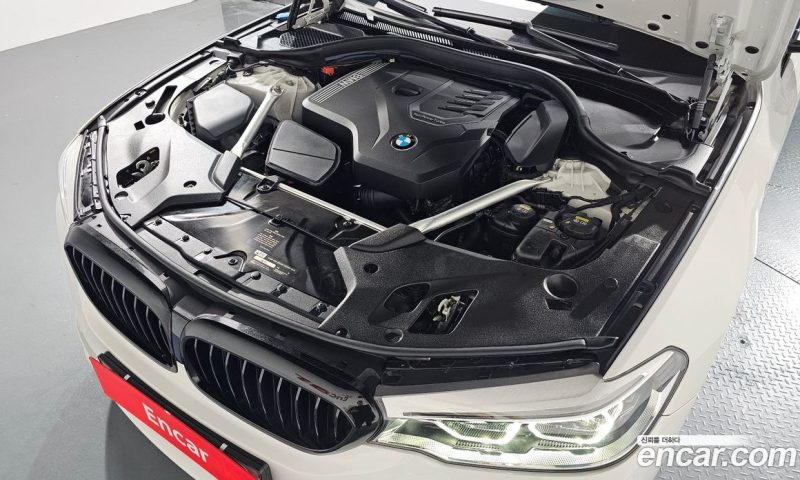 BMW 5-Series i520 M Sport