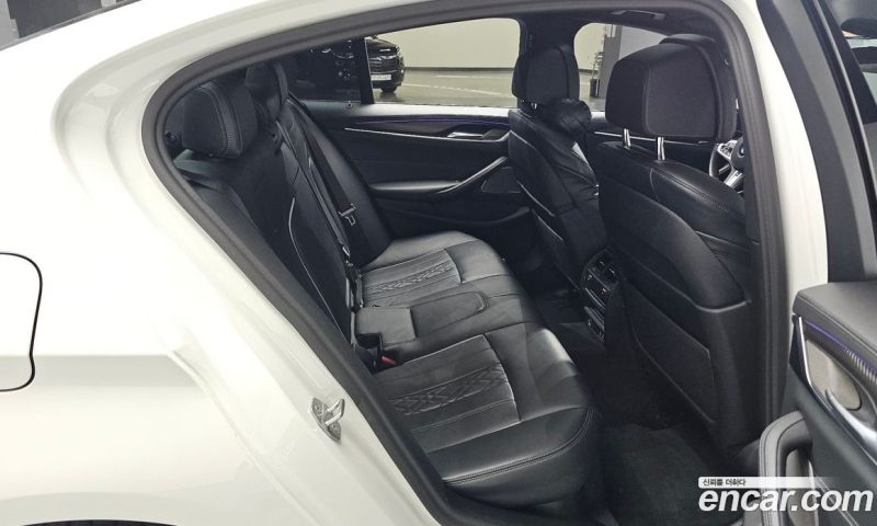 BMW 5-Series i520 M Sport