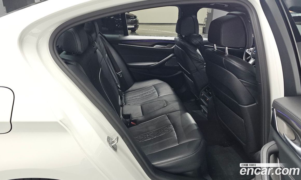 BMW 5-Series i520 M Sport