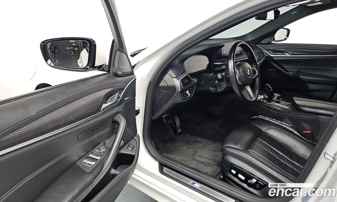 BMW 5-Series i520 M Sport