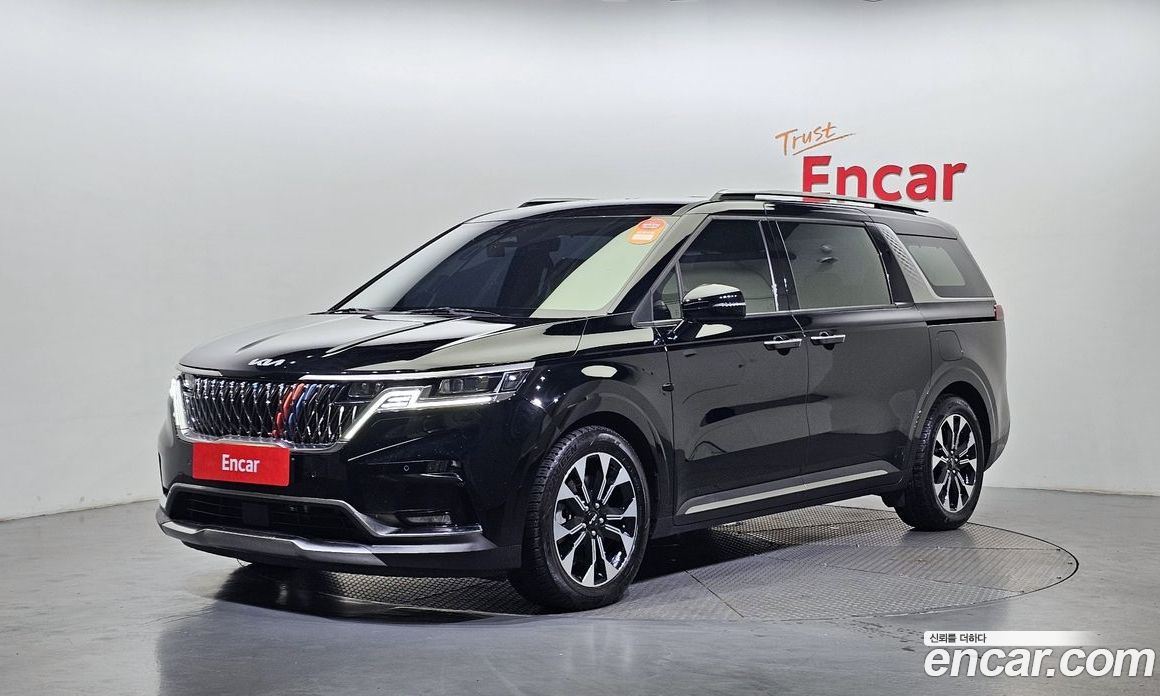 Kia Carnival 9-Seater Signature