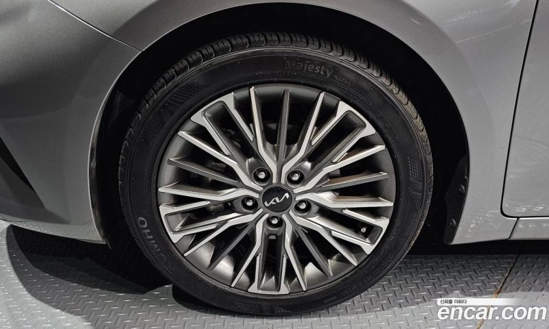 Kia K3 1.6