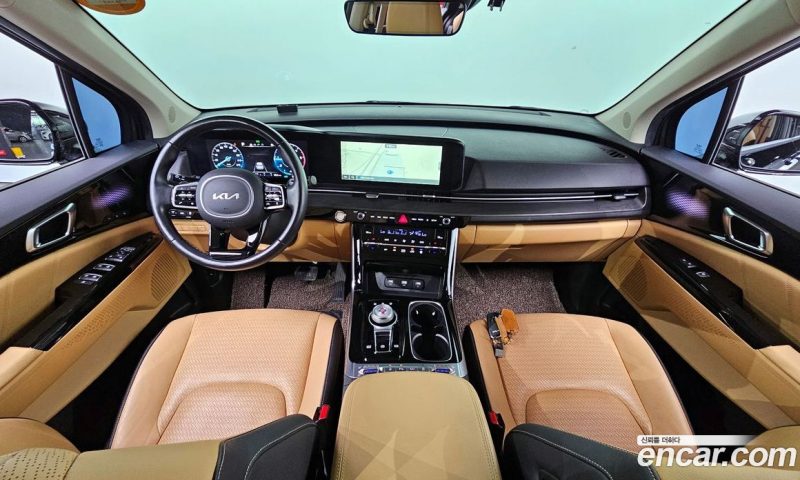 Kia Carnival 9-Seater Signature