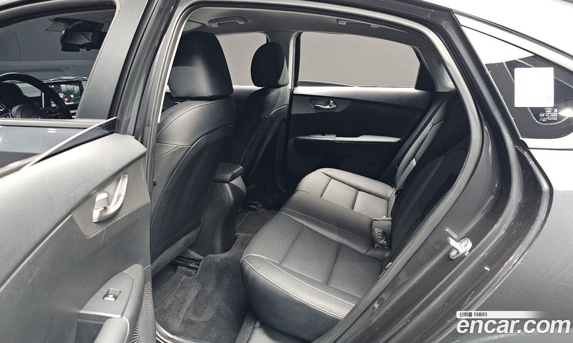 Kia K3 Standard