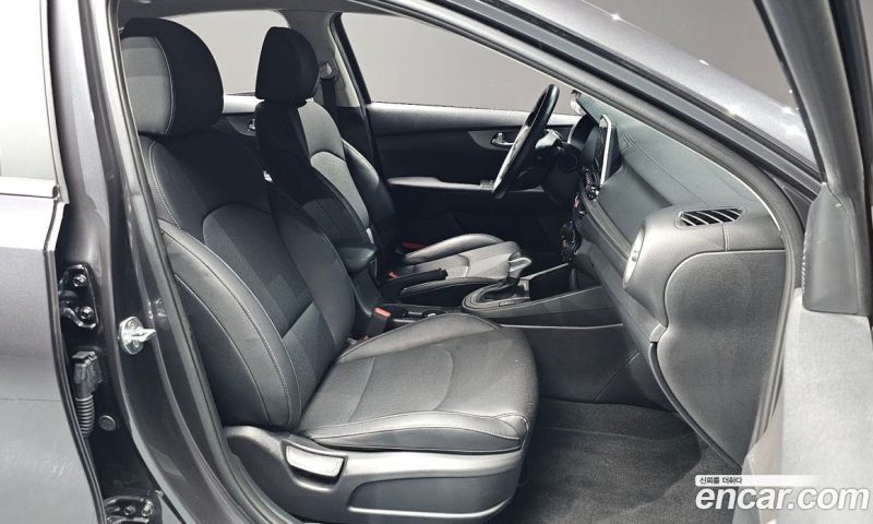 Kia K3 Standard