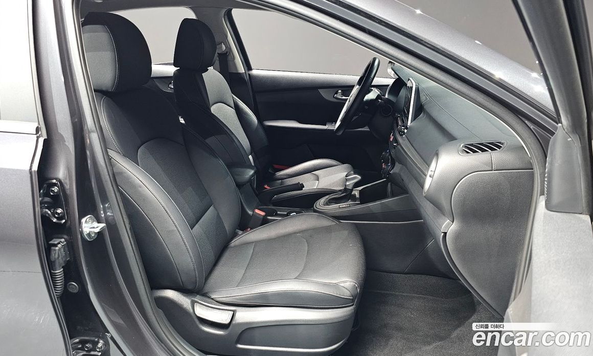 Kia K3 Standard