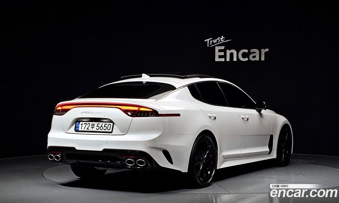 Kia Stinger 2.5 Masters ACRO EDITION