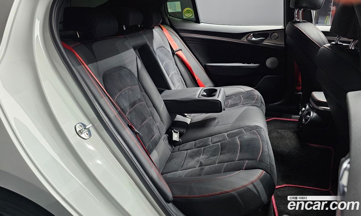 Kia Stinger 2.5 Masters ACRO EDITION