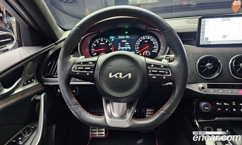 Kia Stinger 2.5 Masters ACRO EDITION