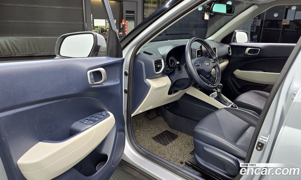 Hyundai Venue 1.6 Modern Plus