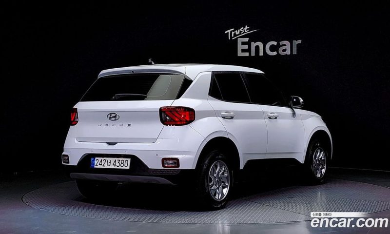 Hyundai Venue 1.6 Modern Plus
