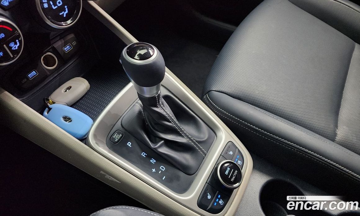 Hyundai Venue 1.6 Modern Plus