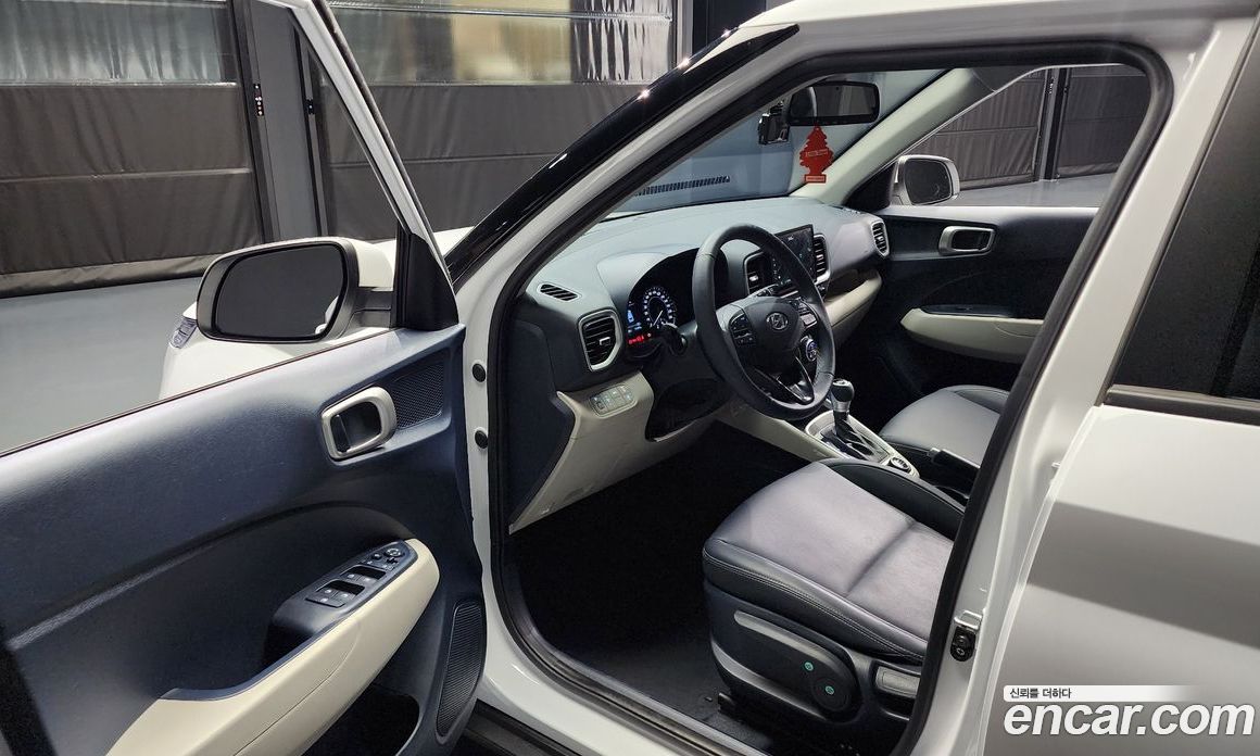Hyundai Venue 1.6 Modern Plus