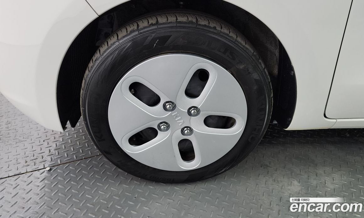 Kia Ray Van