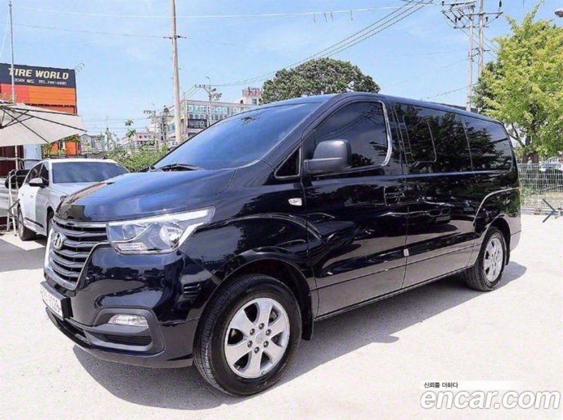 Hyundai Starex 4WD Wagon 12-Seater
