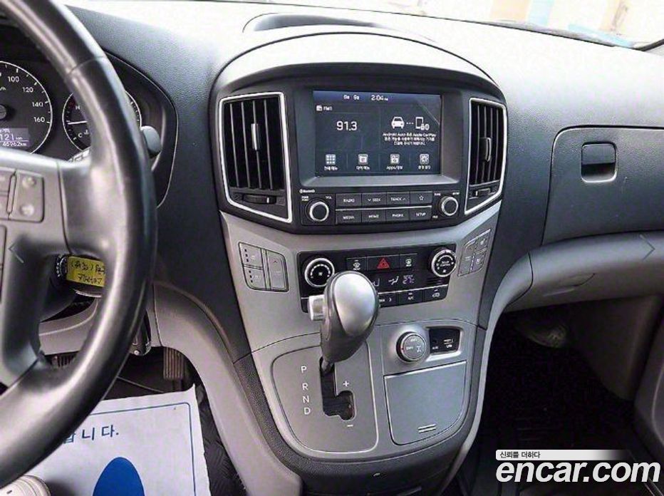 Hyundai Starex 4WD Wagon 12-Seater