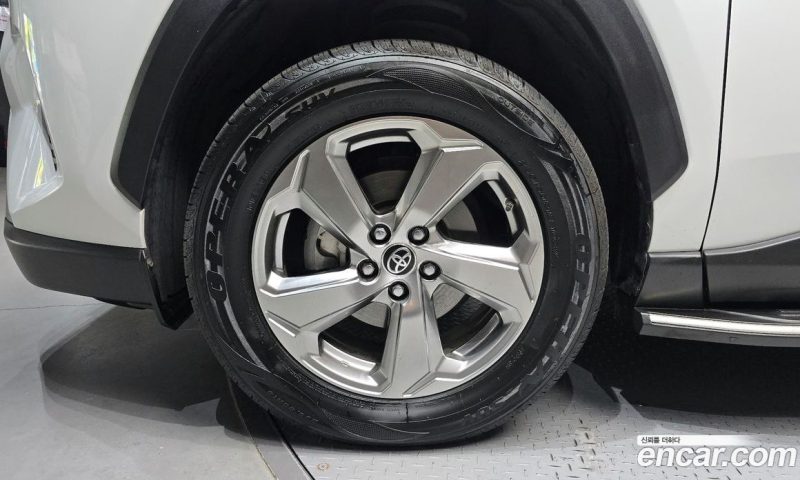 Toyota RAV4 2.5 2WD Hybrid