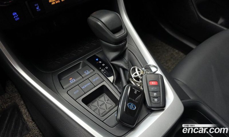 Toyota RAV4 2.5 2WD Hybrid