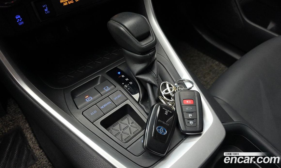 Toyota RAV4 2.5 2WD Hybrid