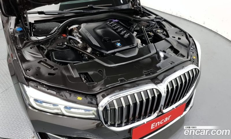 BMW 7-Series 730D xDrive Design Pure Excellence