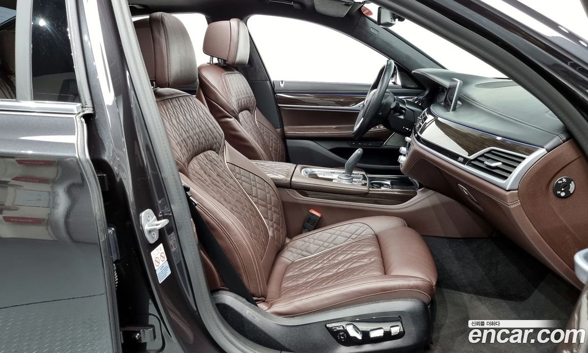 BMW 7-Series 730D xDrive Design Pure Excellence