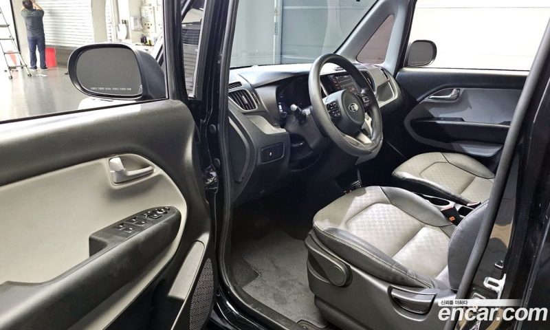 Kia Ray Van