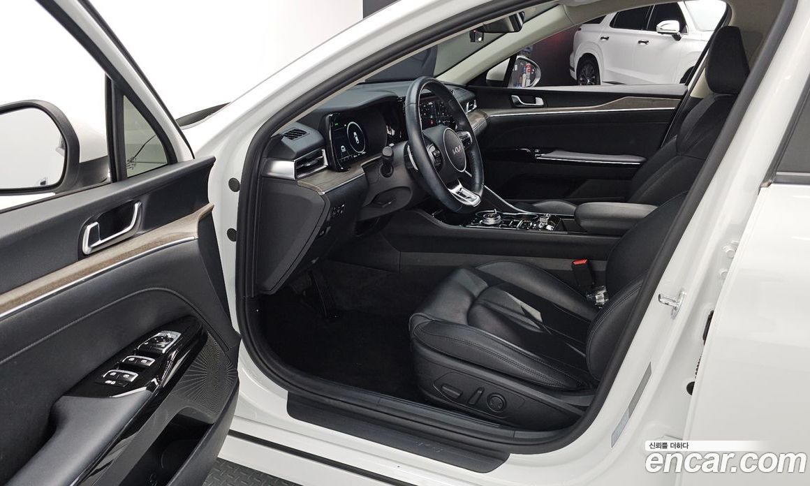 Kia K5 2.0