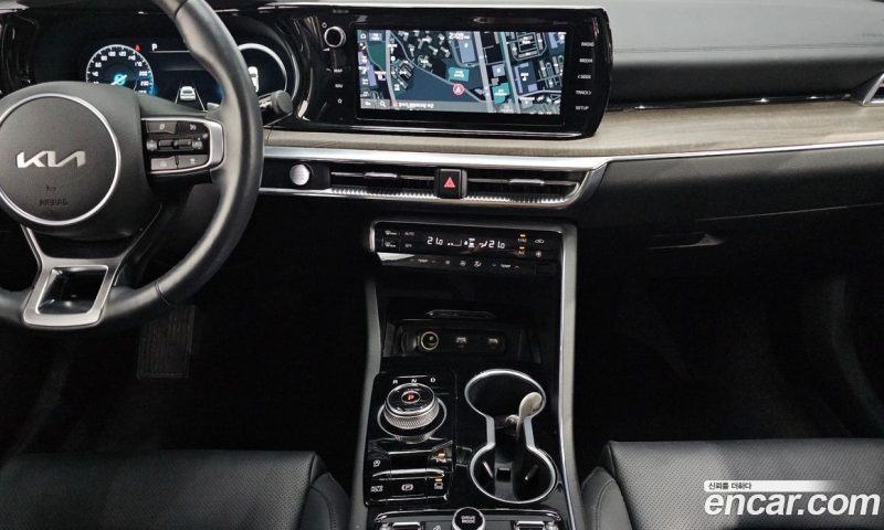Kia K5 2.0
