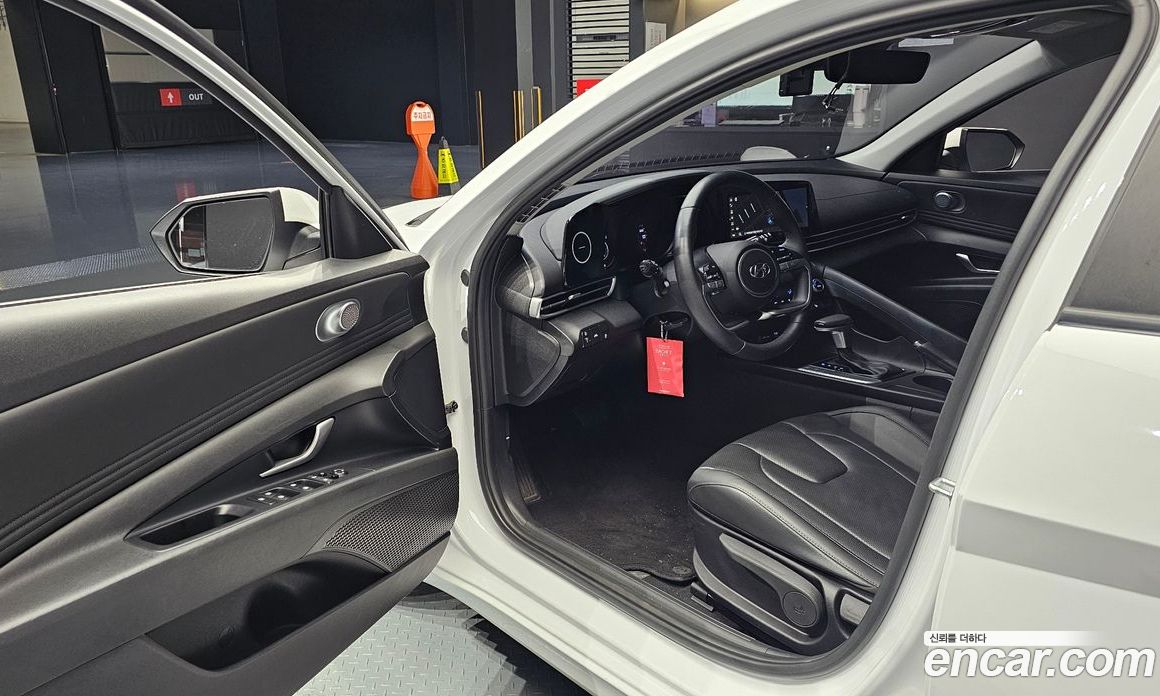 Hyundai Avante 1.6
