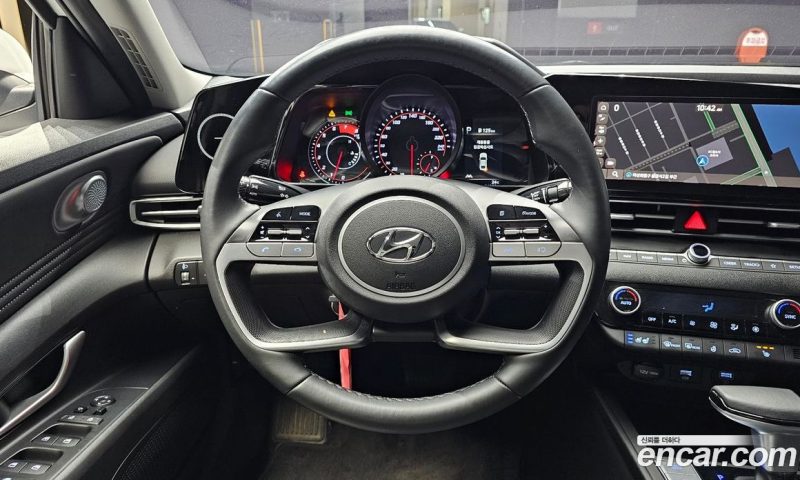 Hyundai Avante 1.6