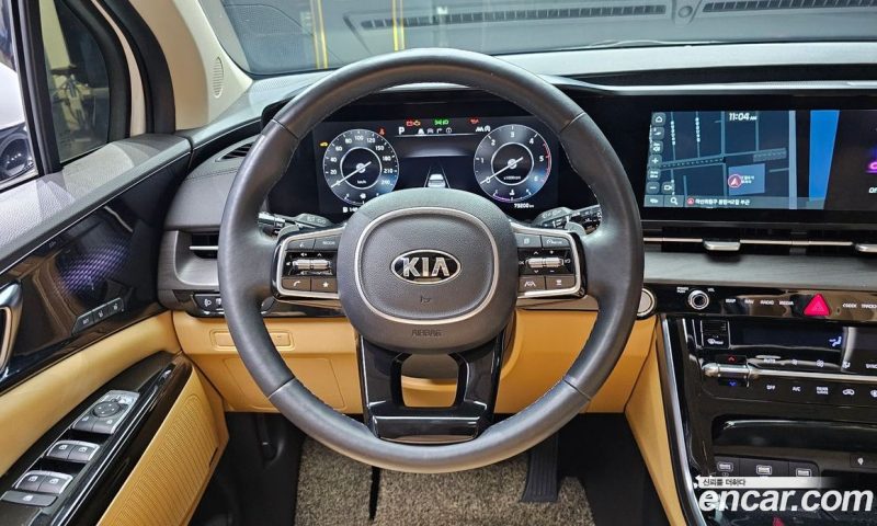 Kia Carnival 9-Seater Signature