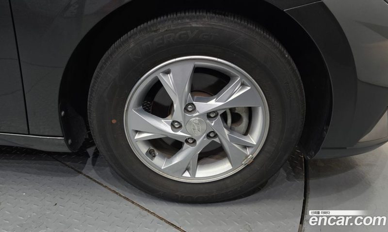 Hyundai Avante 1.6