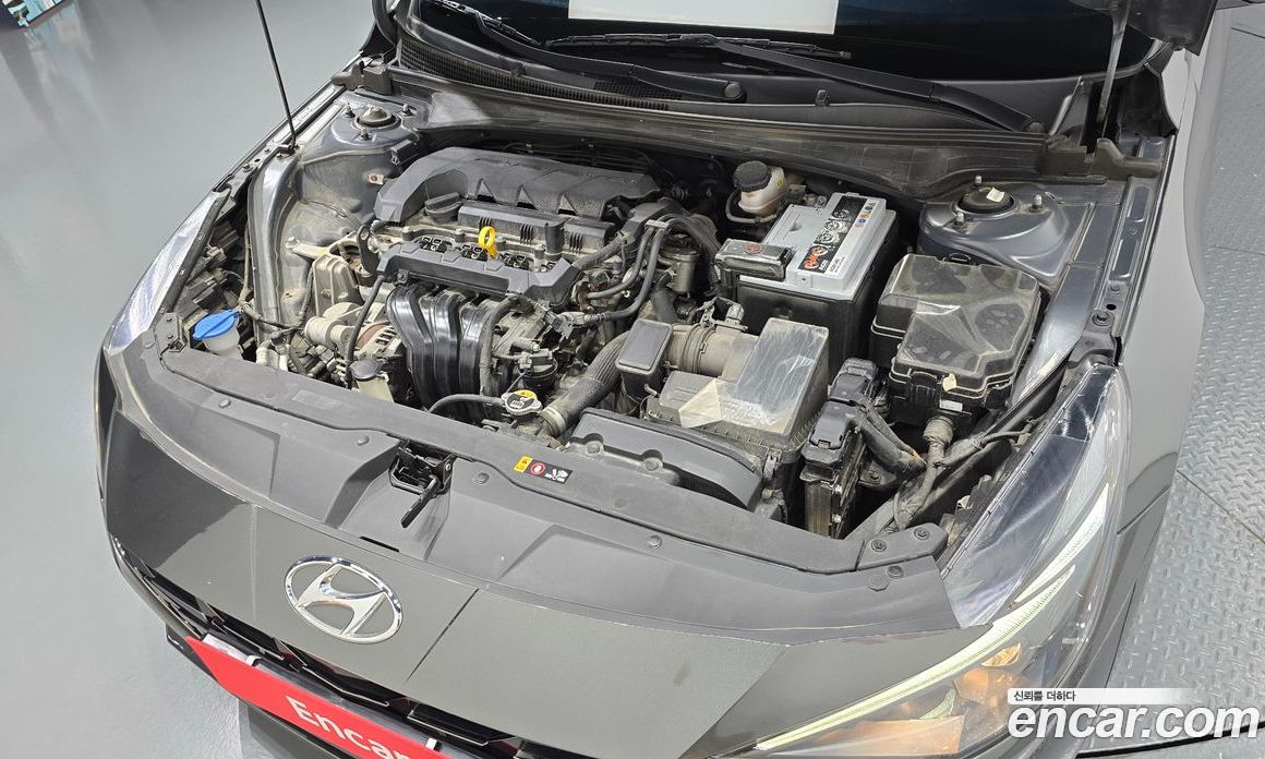 Hyundai Avante 1.6