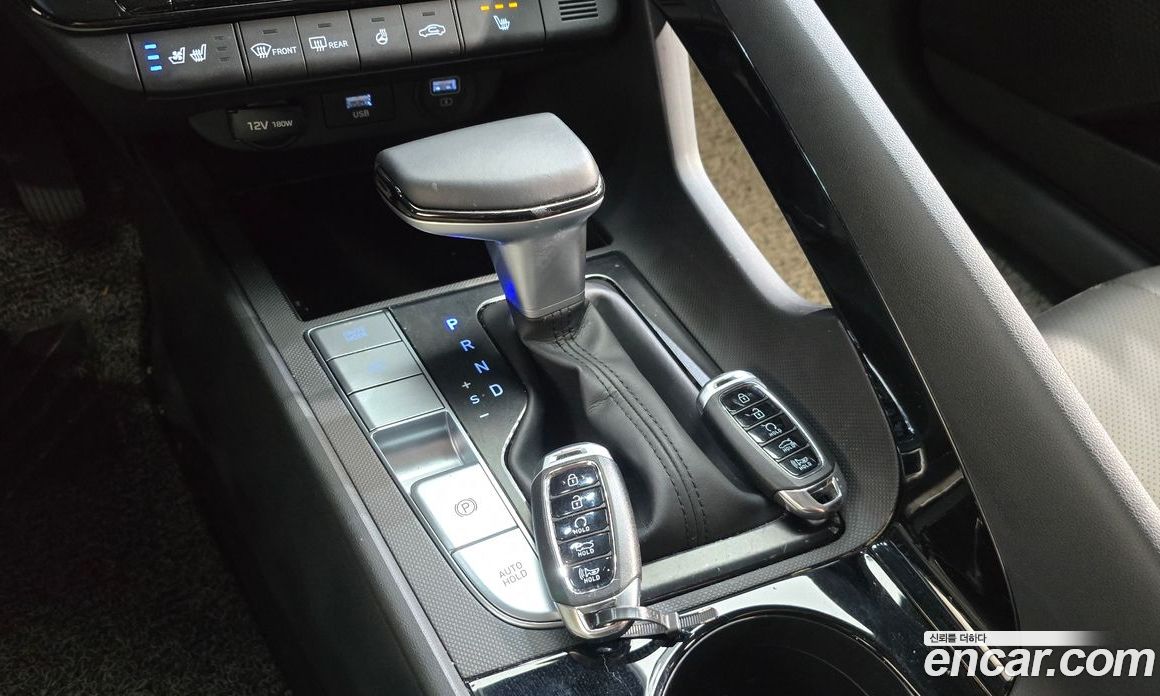 Hyundai Avante 1.6