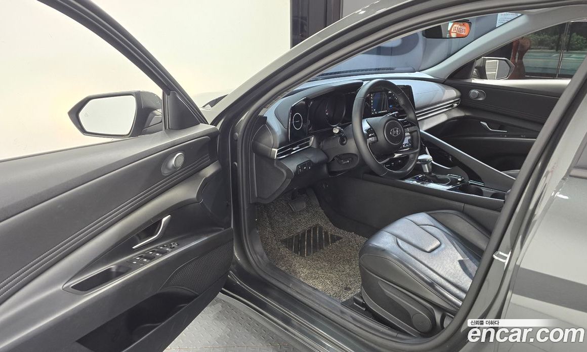 Hyundai Avante 1.6