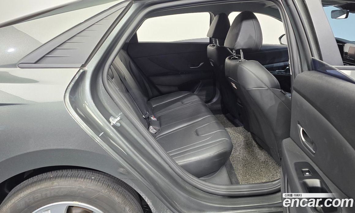 Hyundai Avante 1.6