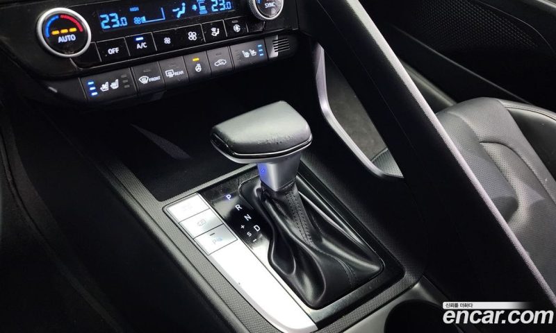 Hyundai Avante 1.6