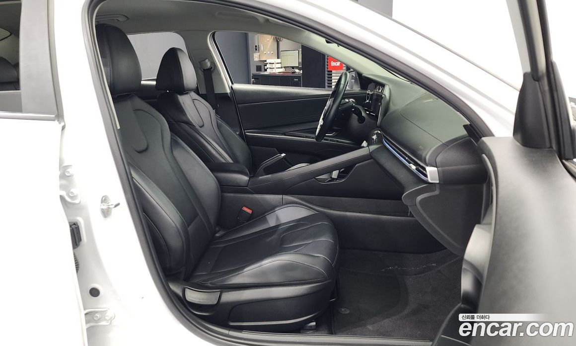Hyundai Avante 1.6