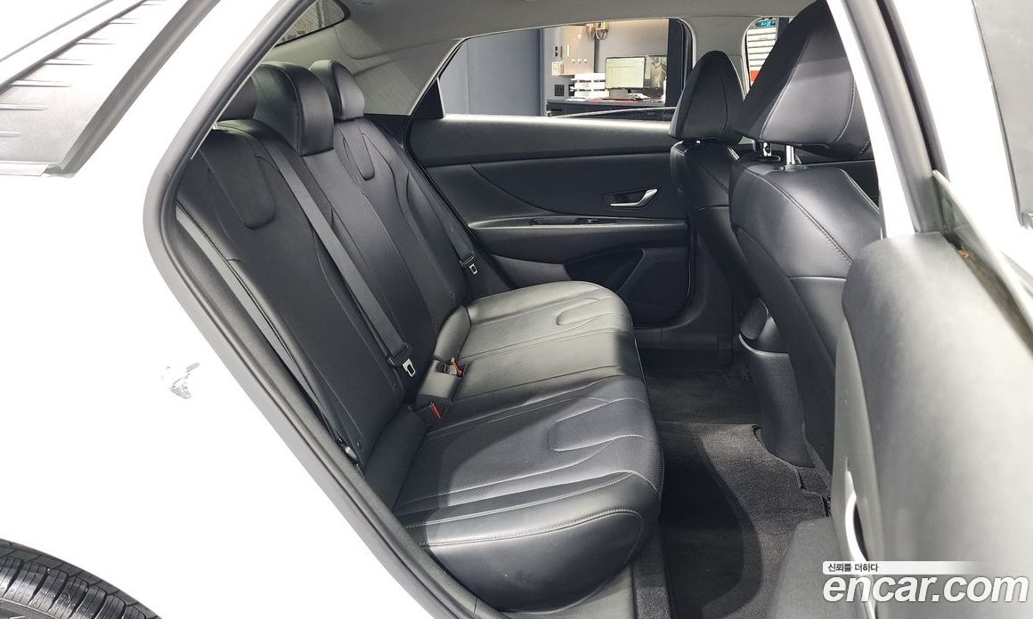 Hyundai Avante 1.6