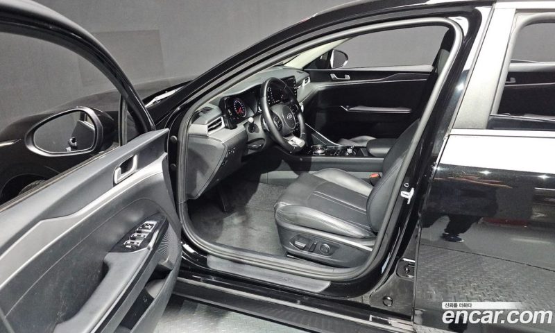 Kia K5 2.0