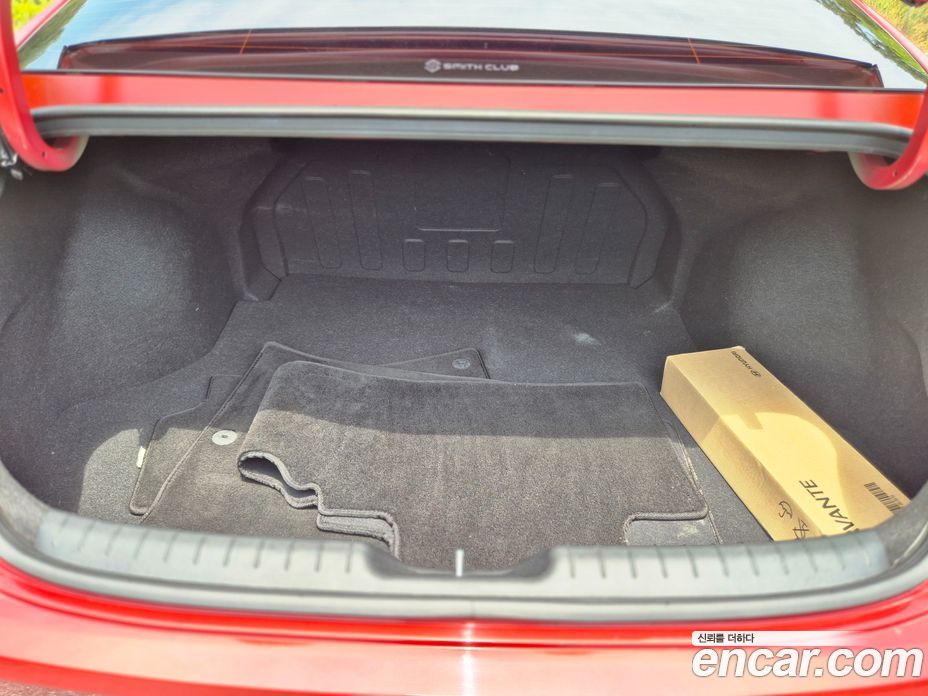 Hyundai Avante 1.6