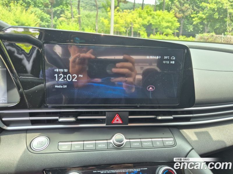 Hyundai Avante 1.6