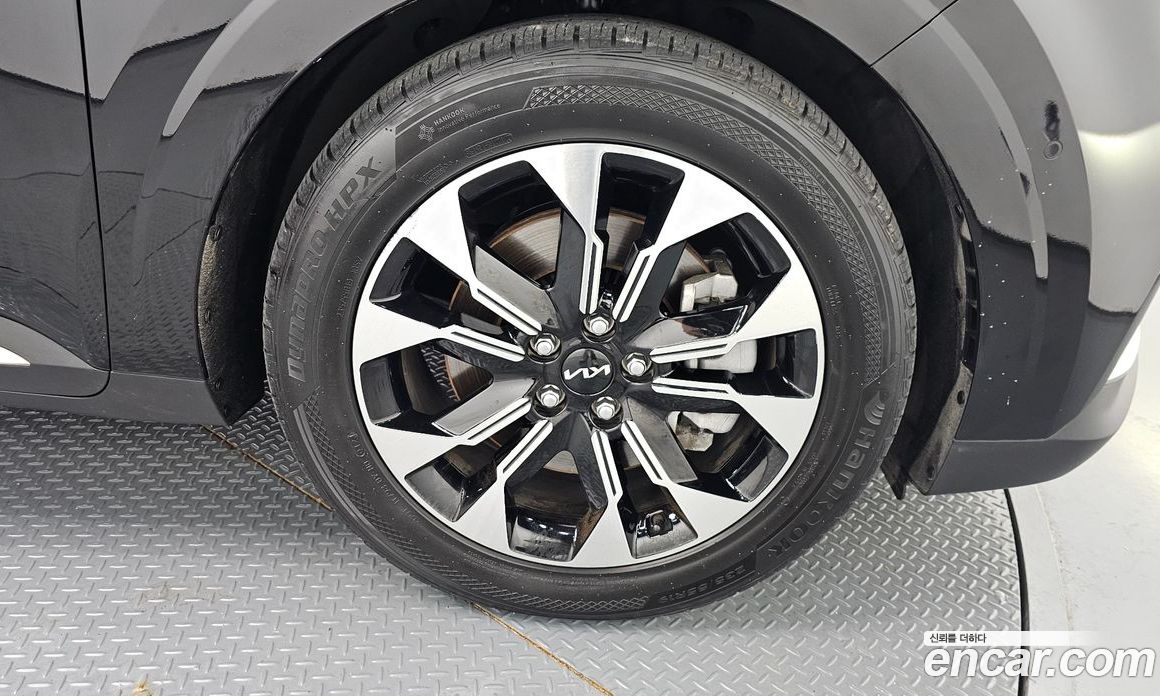 Kia Carnival 7-Seater Signature