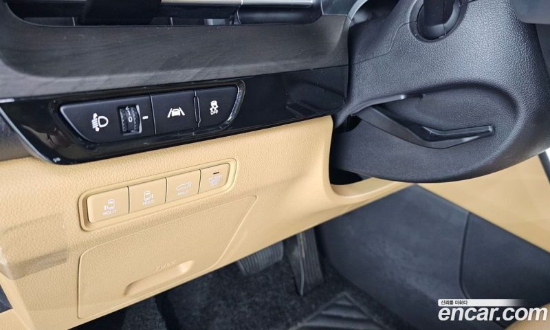 Kia Carnival 7-Seater Signature