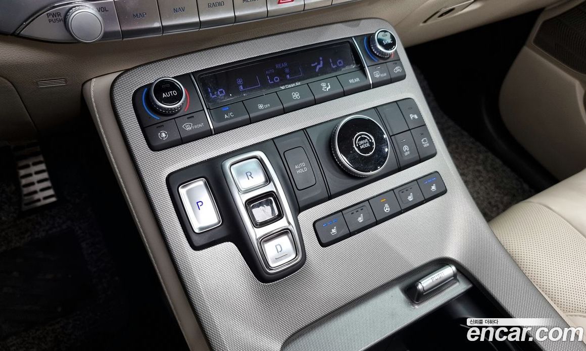 Hyundai Palisade Diesel 2.2 2WD