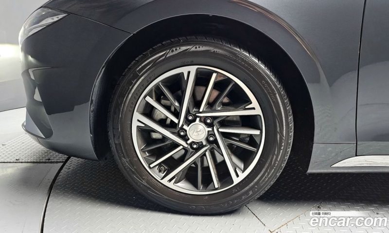 Hyundai Grandeur 2.5