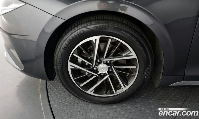 Hyundai Grandeur 2.5