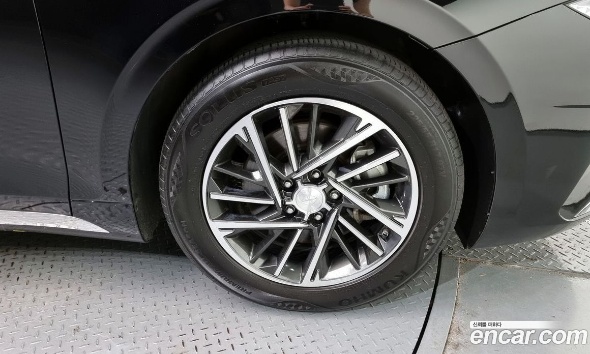 Hyundai Grandeur 2.5