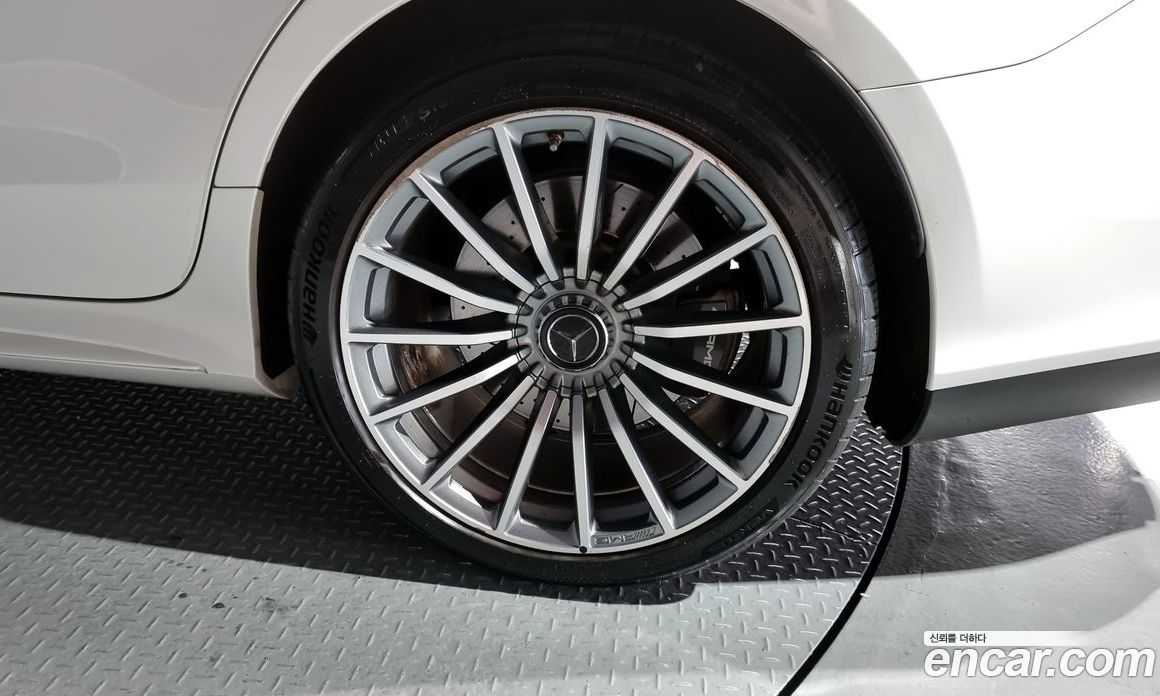 Mercedes Benz AMG GT 4Door 43 4MATIC+